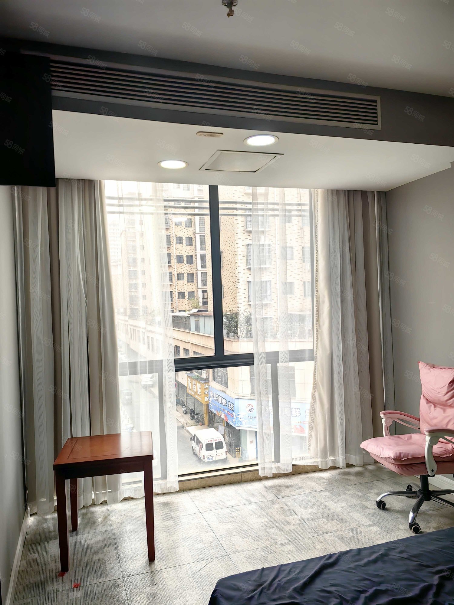 世纪花城1室1厅1卫52㎡北26万