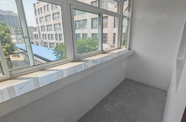 金鼎东邻 东昌本部  五交化家属院  三室 地暖可按揭