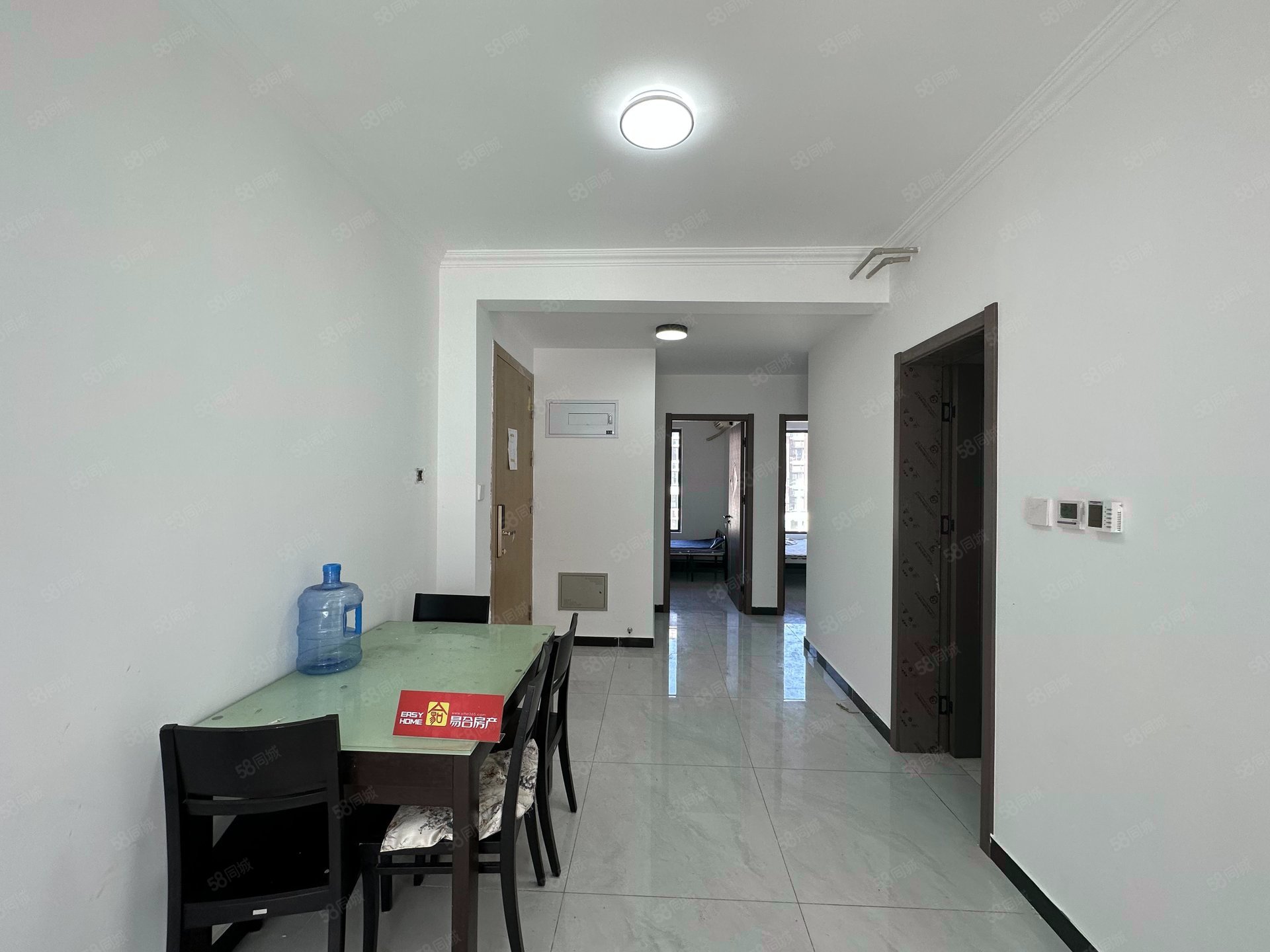 招商都會灣(二期)3室2廳1衛(wèi)88.82㎡南北338萬