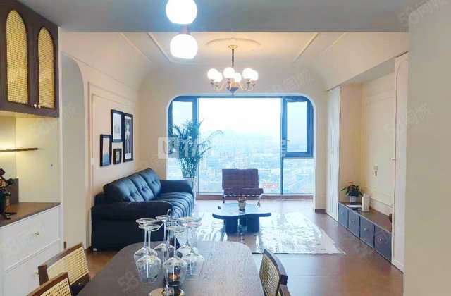 中天金融城A5组团知秋轩3室2厅128㎡117万二手房图片