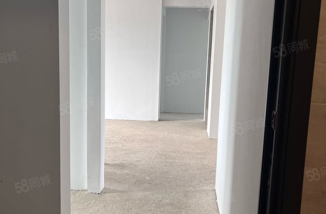 绿地明镜湾3室2厅125㎡80万二手房图片