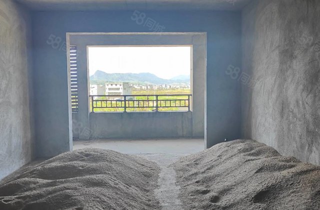 松泰国宾府4室2厅135㎡73.8万二手房图片