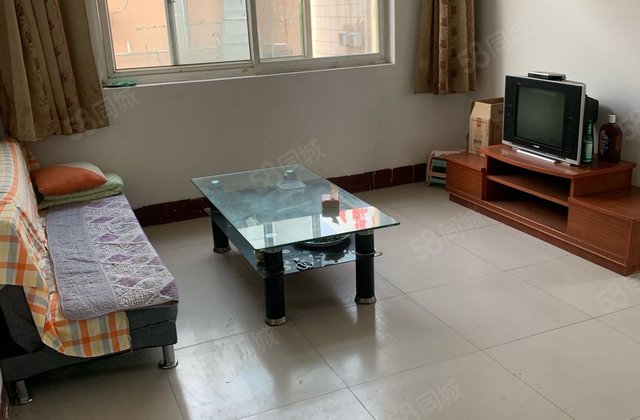 南北通透 ，看房随时，一口价44.7万送地上储藏室房东直卖