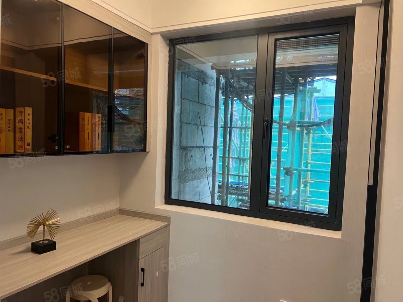 挥泪甩卖织里镇富景园电梯房精装修家电齐全好楼层