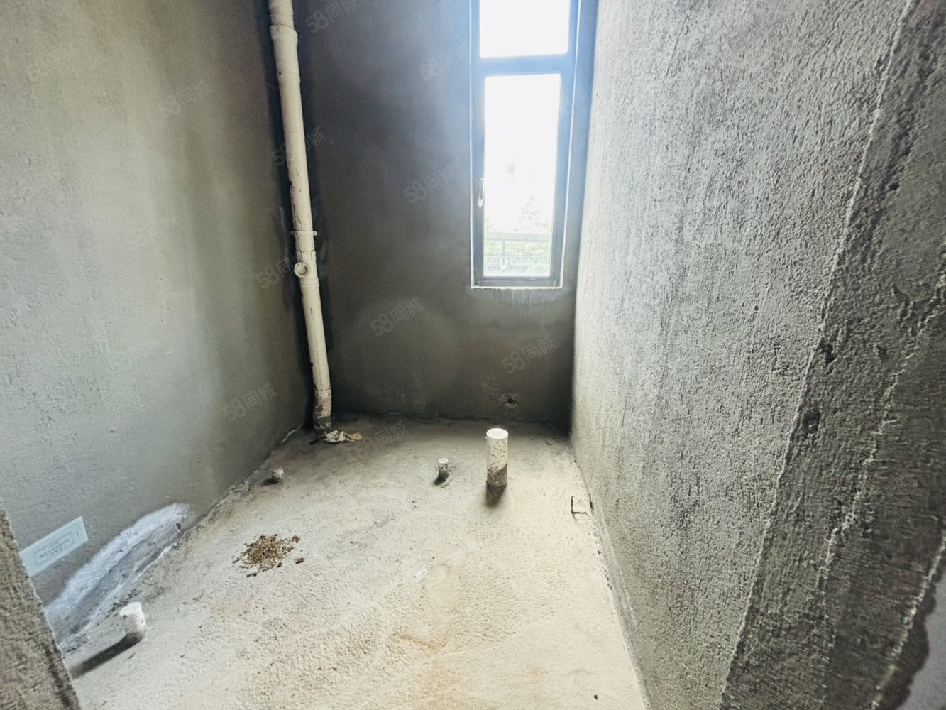 创维瑜园4室2厅2卫131㎡南北53万