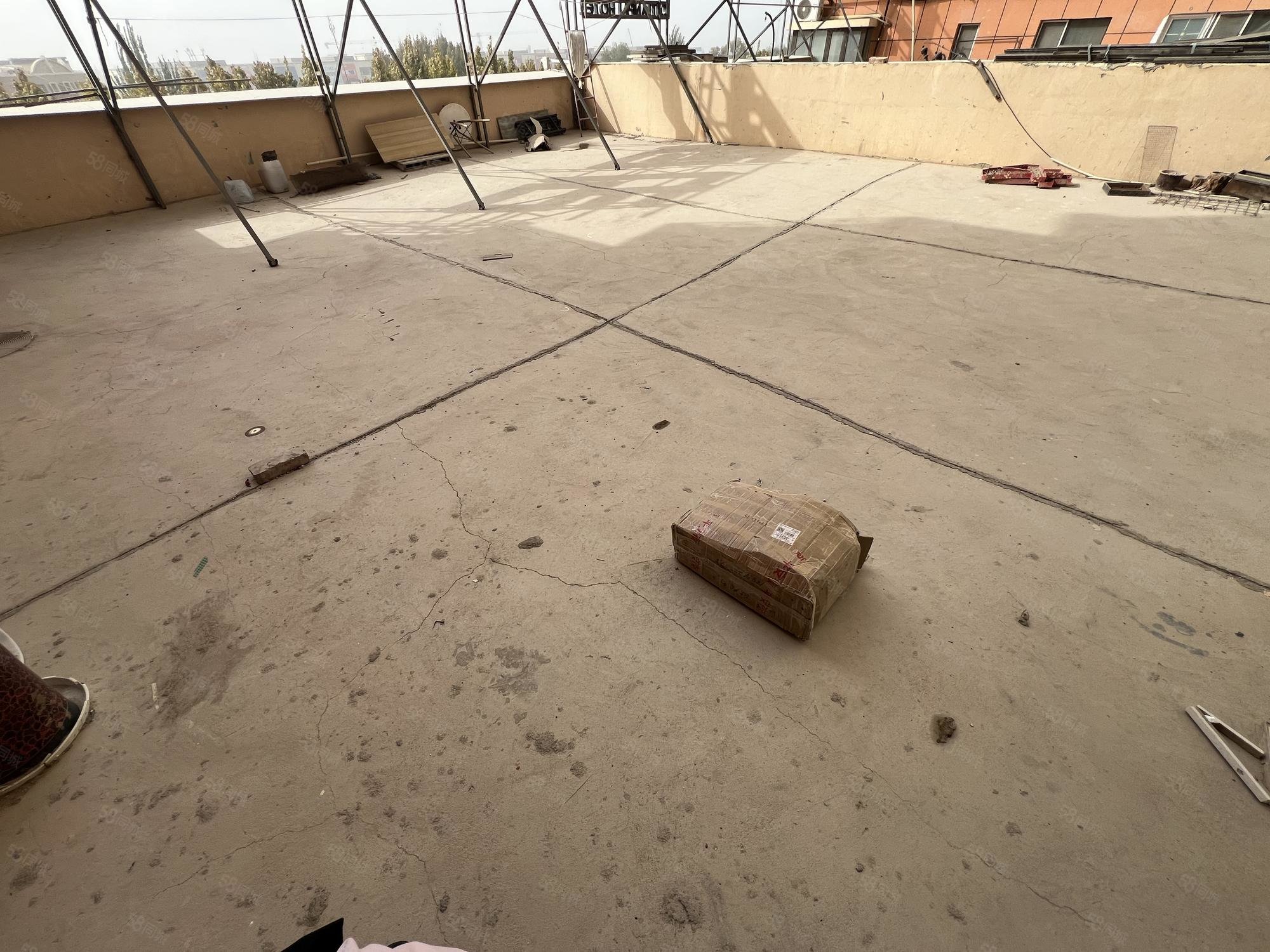 新苑名府2室2厅1卫92.85㎡南北33.8万