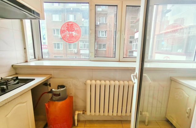 文教街8-22号小区2室1厅50㎡29.8万二手房图片