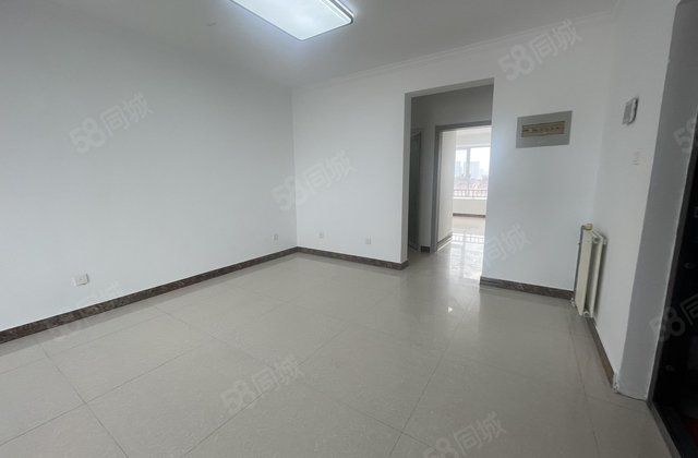 火车站 电梯洋房 好楼层3室 安民高层 柳泉花园眼科医院