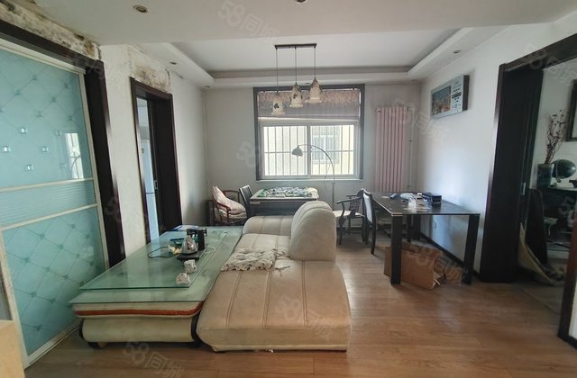 老文轩北邻 大平层  步梯二楼 龙山花园 电业局