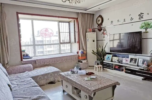 东边户 月亮湾A区 三室两厅 车位 储 实验 育红  香江