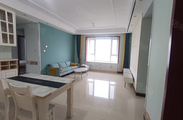 低价出售公园首府 高楼层采光充足 双卫格局 南北通透 近医院