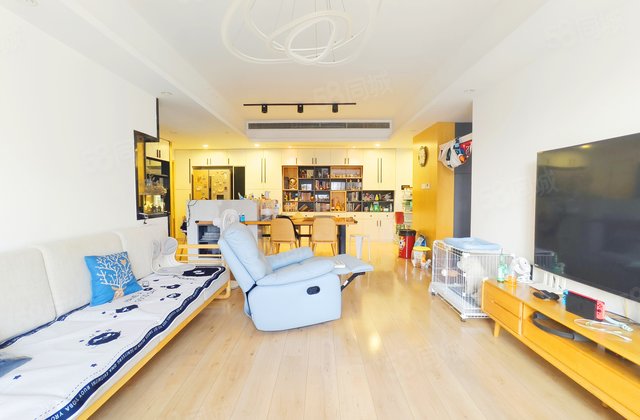 八方小区(B区)3室2厅126.42㎡330万二手房图片