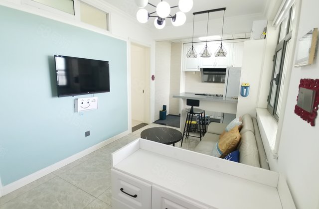 次新小区观景房 莲湖新城，精装婚房拎包入住，两居室免大税