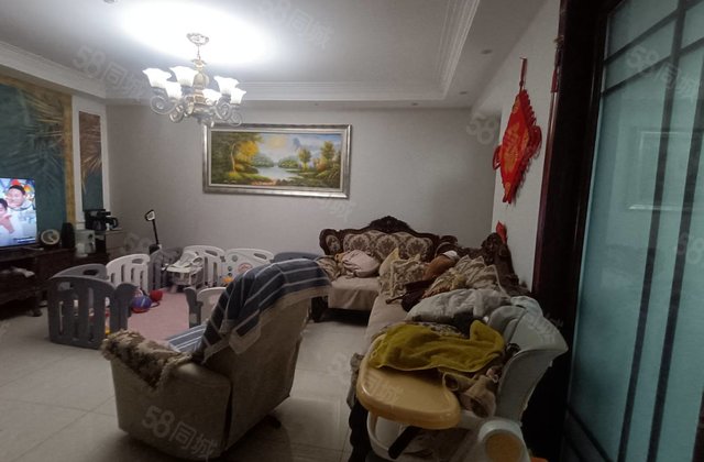 低价出售伟业中华御苑 车位储产权清晰 刚需小三居