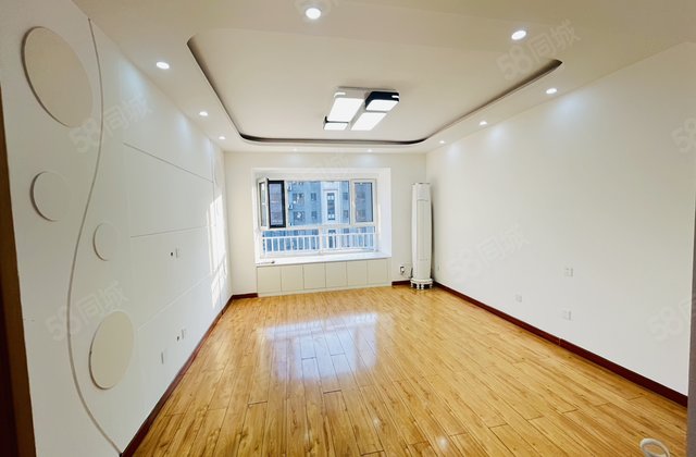 急售 光明   七中 全天采光 精装三室 带车位