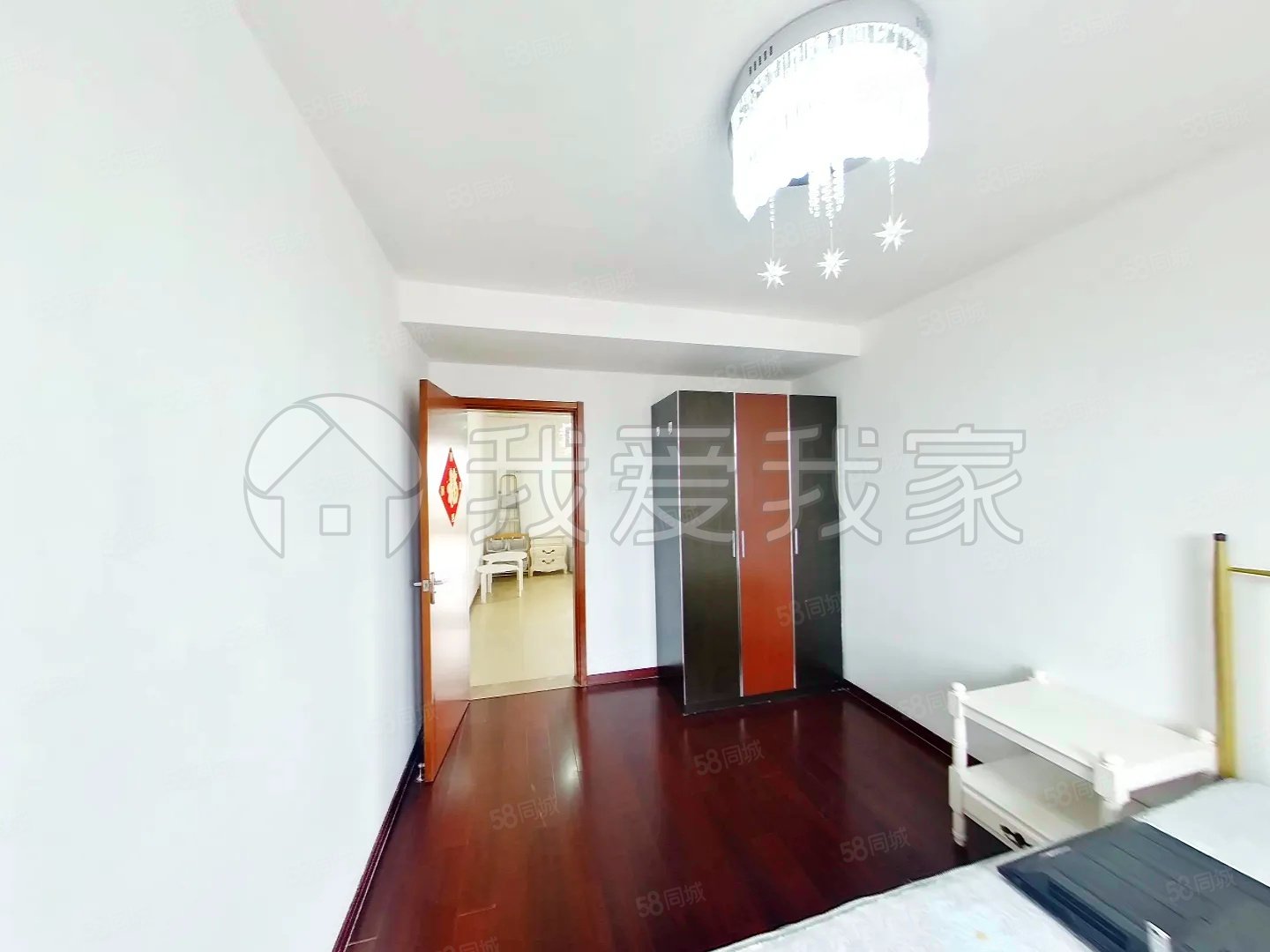 奧林匹克花園(三期)4室2廳3衛(wèi)196.28㎡南北980萬