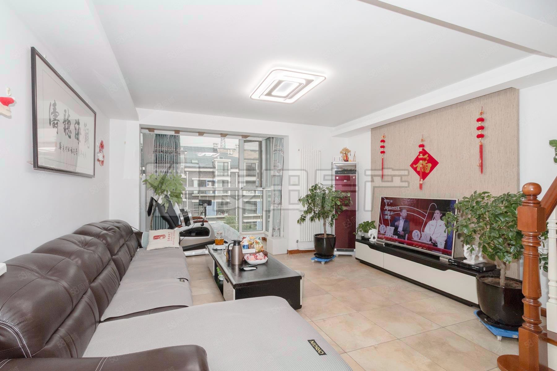 潤千秋佳苑6室3廳3衛(wèi)223㎡南北1650萬