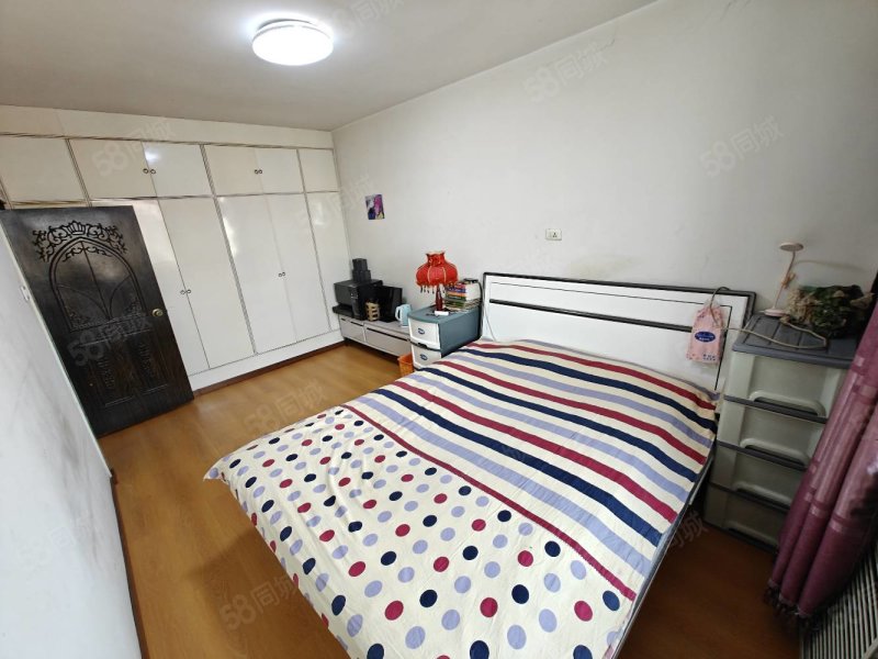 建平委小区2室1厅1卫63㎡西12.8万