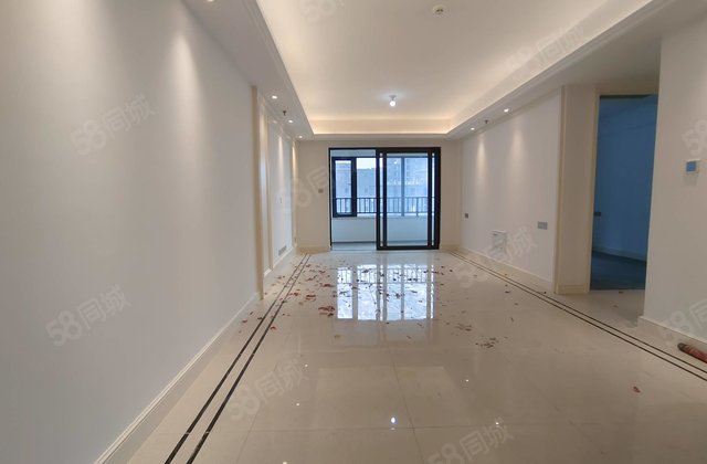 龙德井壹号4室2厅133.29㎡199万二手房图片