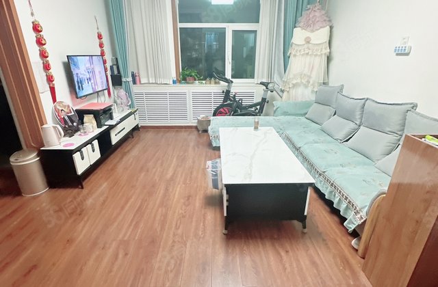 出门就是文轩 一中 外国语 三室朝阳  停车方便