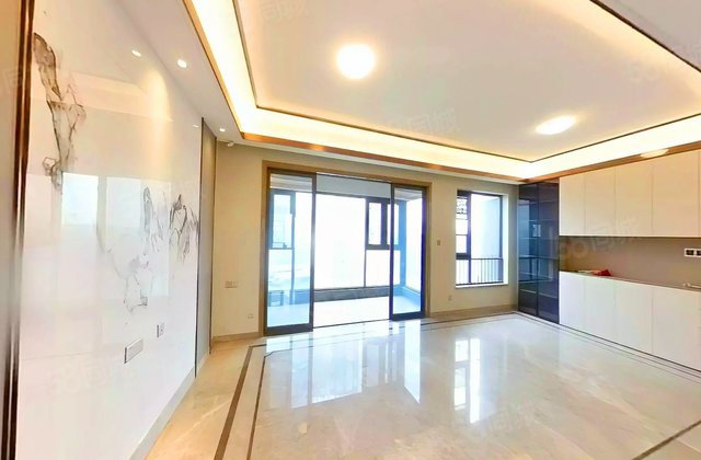 佳兆业珑玺4室2厅143.38㎡220万二手房图片