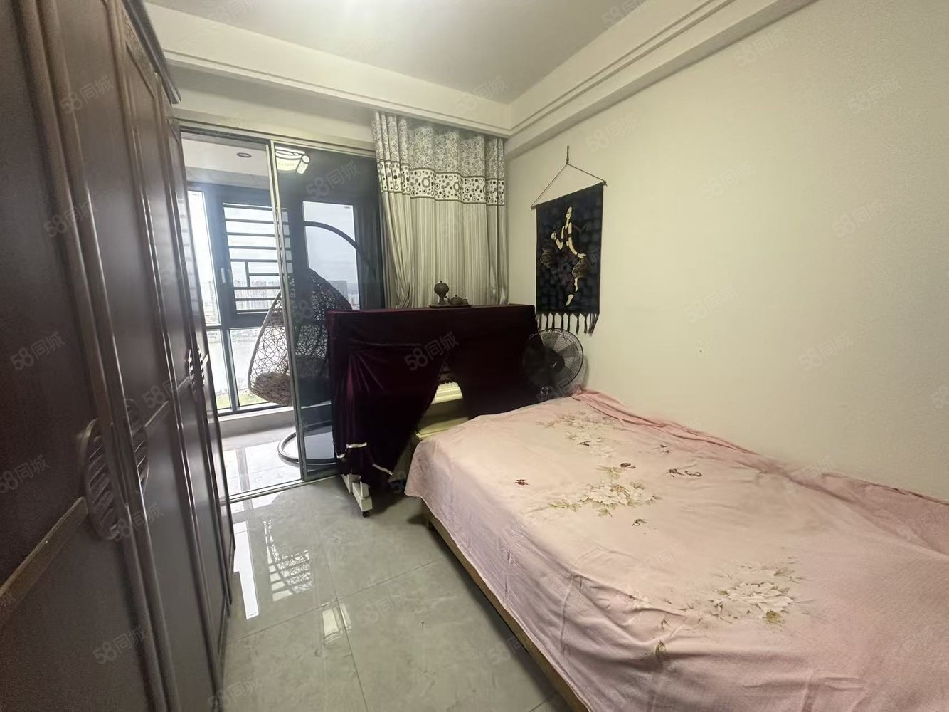 合景泰富云湖天镜3室2厅2卫108㎡南北79.8万