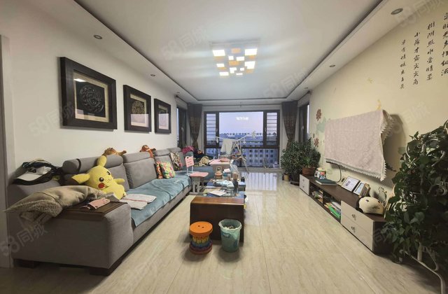 凡尔赛颐阁(凡尔赛观邸)3室2厅140㎡102万二手房图片