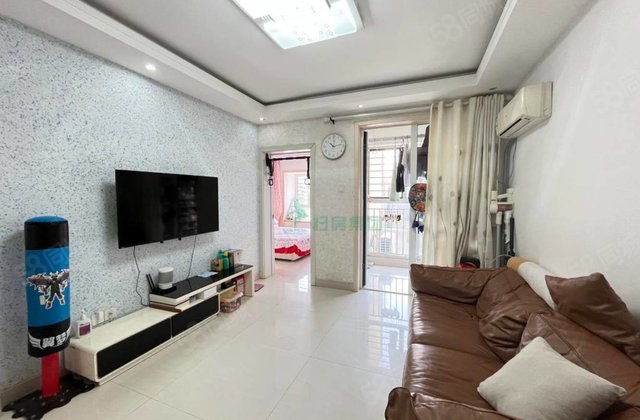 房东着急卖 阿卡一期 精装修 免大税 看房方便