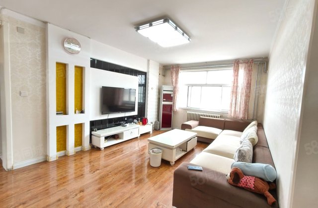 文轩二实验 龙山南区 三室朝阳 精装修 免大税