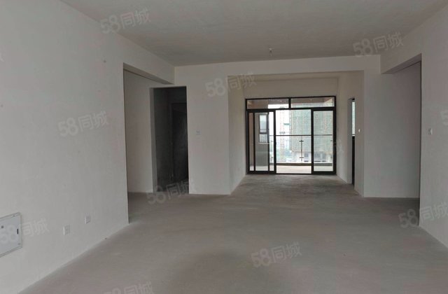 南延新苑4室2厅170.08㎡359万二手房图片