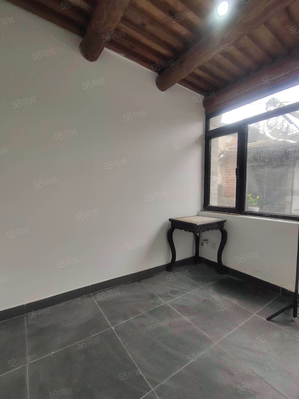 國(guó)子監(jiān)街小區(qū)1室1廳0衛(wèi)10㎡南北225萬(wàn)