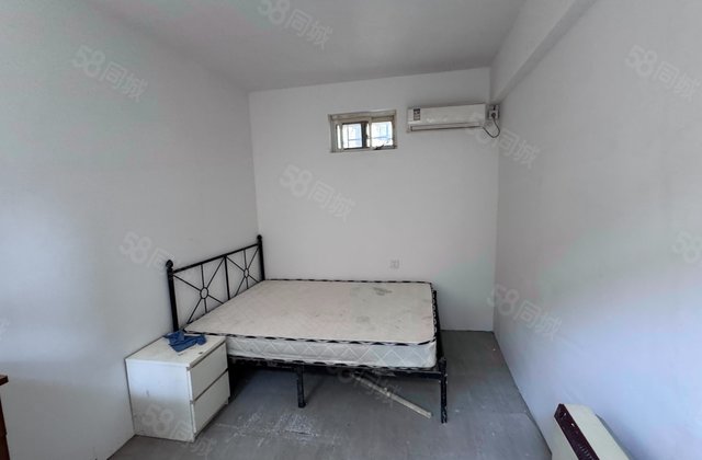 草厂胡同小区1室0厅15㎡185万二手房图片