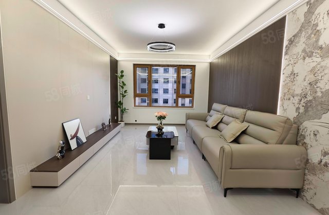 恒信御园3室2厅132.32㎡72.8万二手房图片