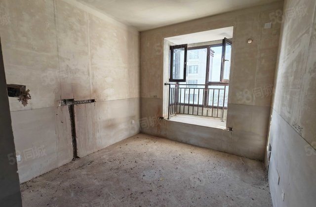 百合华府3室2厅116㎡89万二手房图片