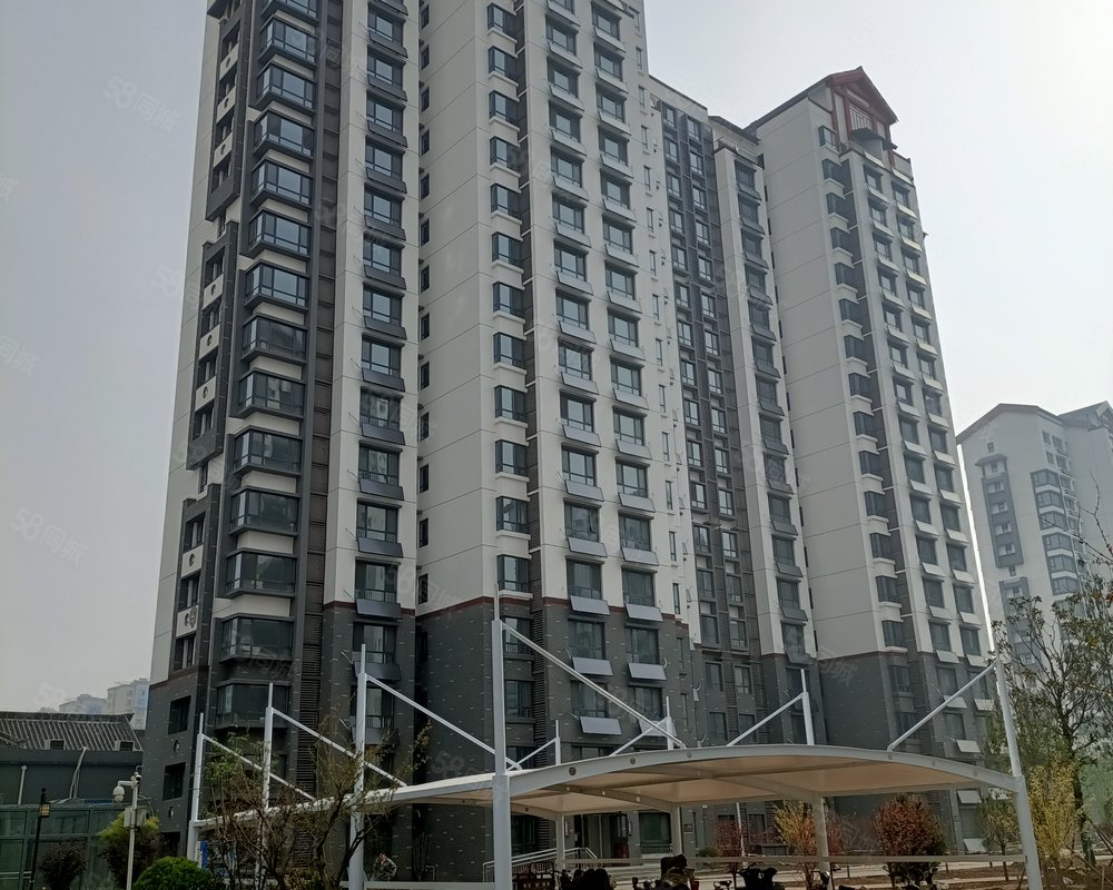 梁山龙城华府二期