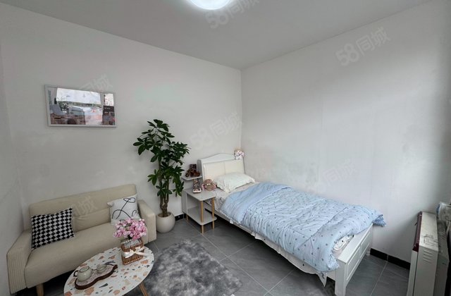 鼓樓東大街68號(hào)樓1室0廳0衛(wèi)11.9㎡南北210萬(wàn)