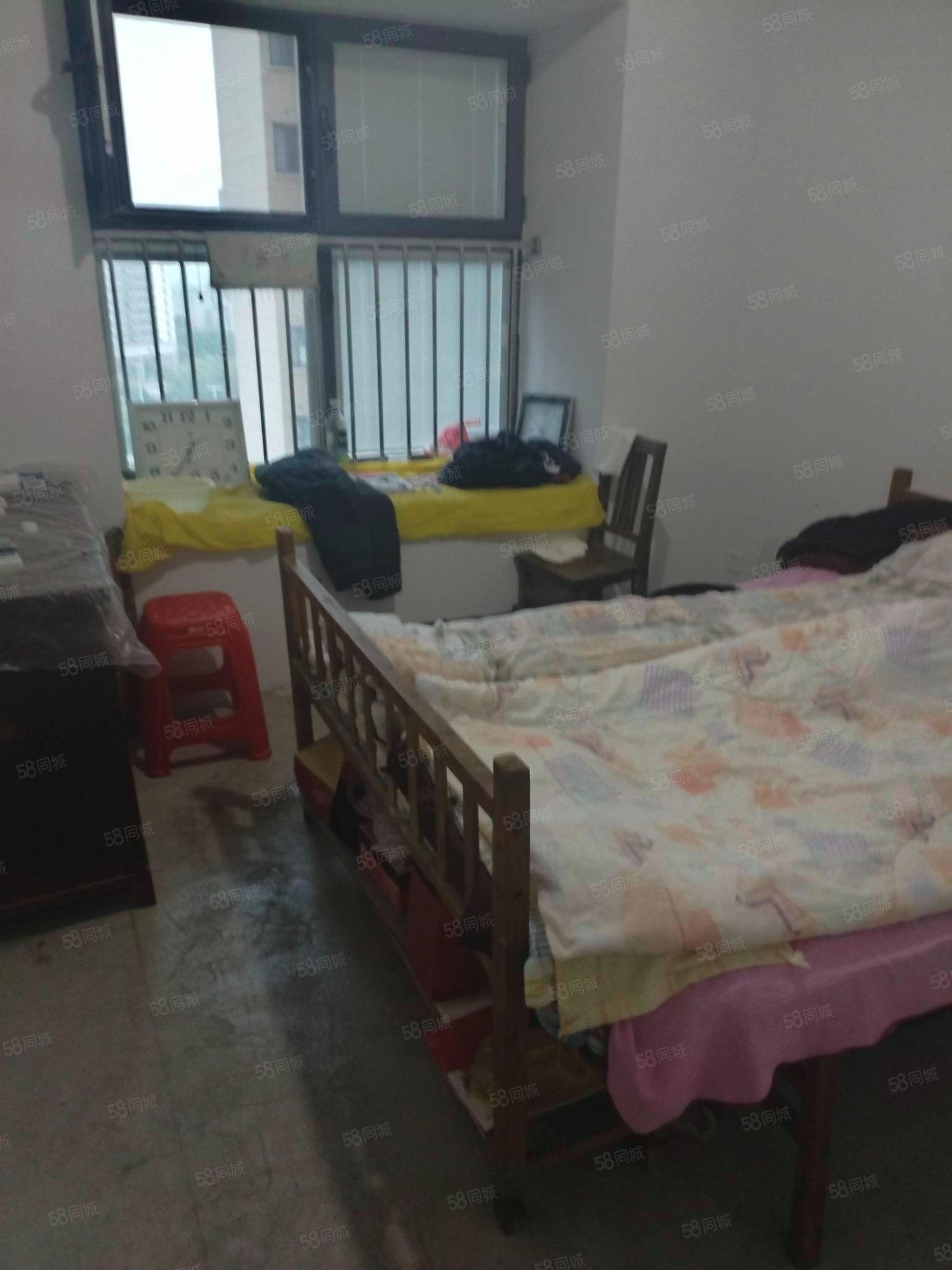 岠嶂山B区3室2厅2卫138㎡南56万