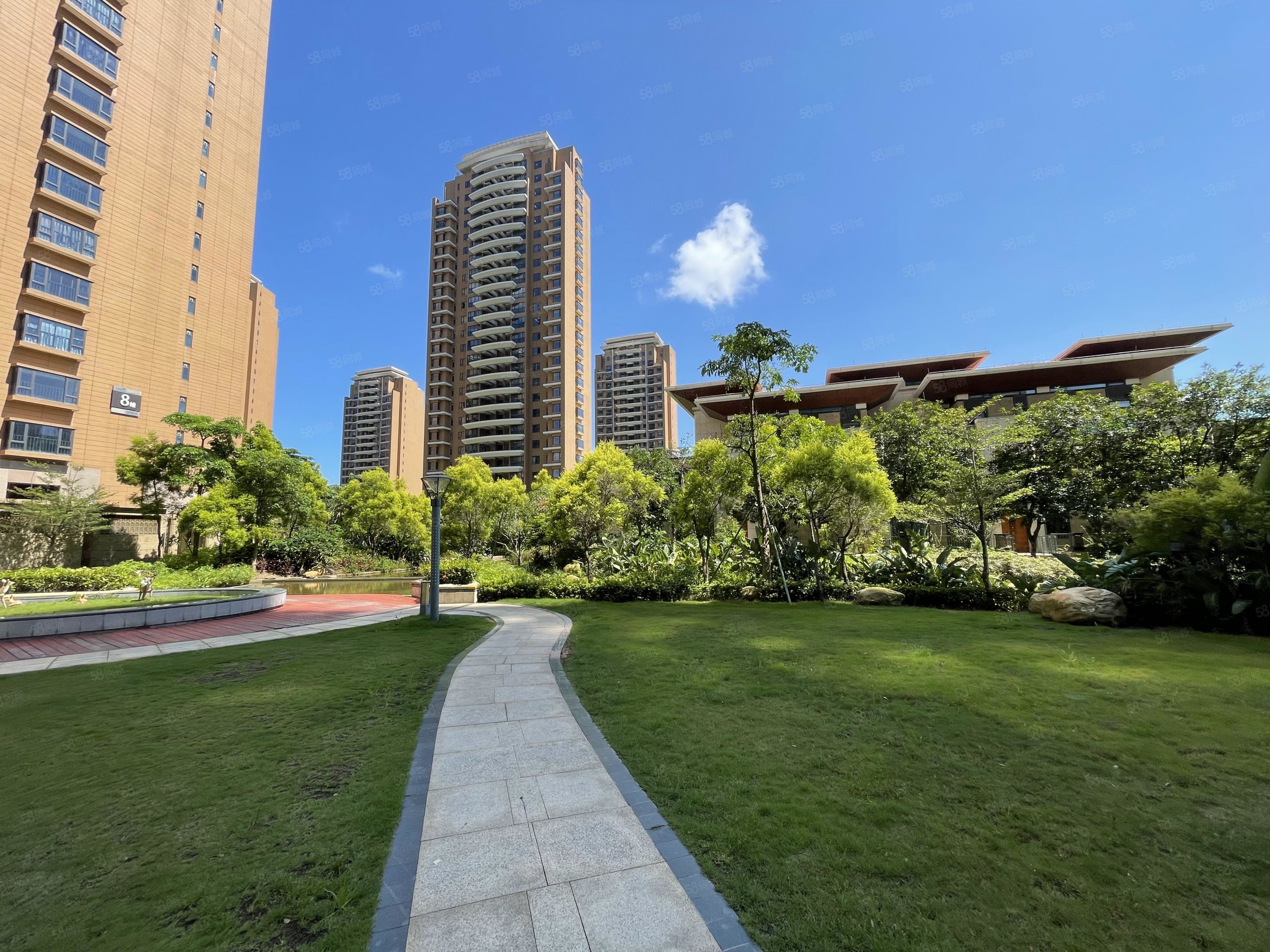 华融琴海湾7室3厅4卫293.26㎡南北1450万