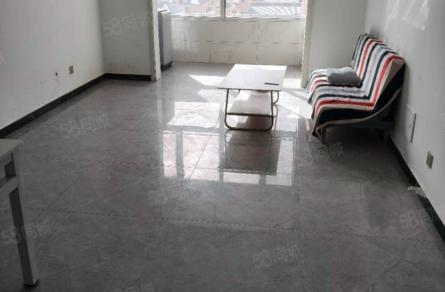 名都一品(A区)2室2厅90㎡42万二手房图片