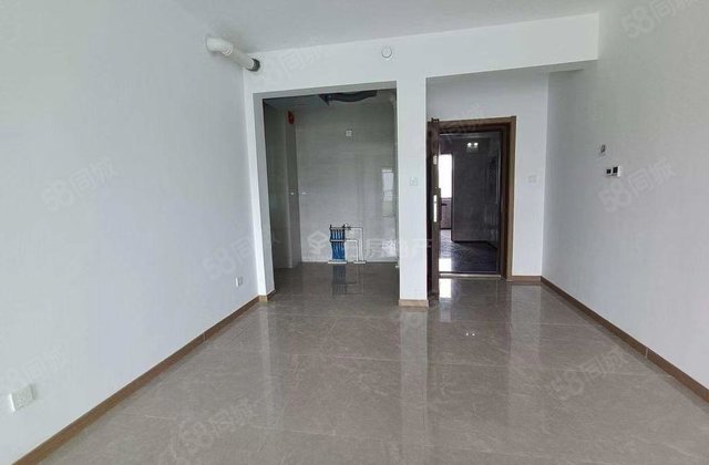 急售 区政府附近 玖熙南区清风和卢 3室两卫 送储 看房方便