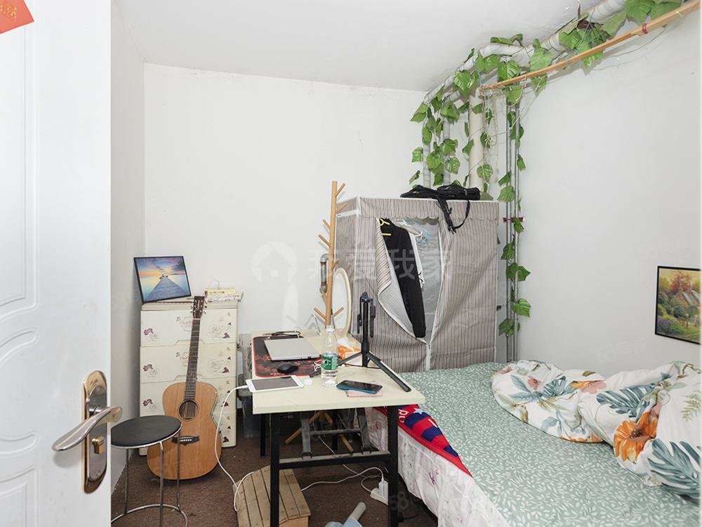 江南山水(別墅)7室3廳5衛(wèi)264.31㎡南北1399萬