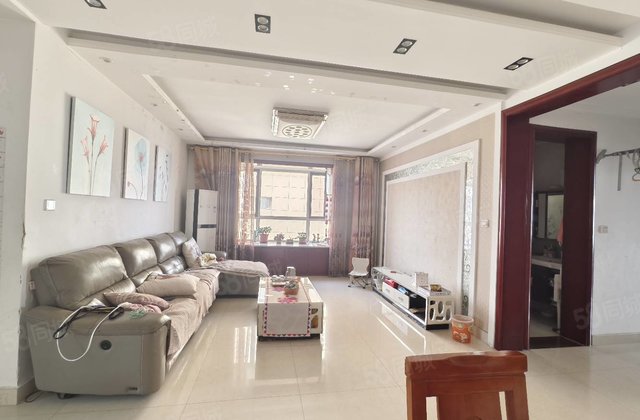 急售 东昌东校 实验   东昌丽都 精装四室 带车位储藏室