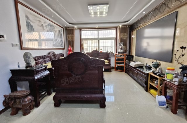 (真实保证)新时代D区3室，老文轩，图腾羡林苑