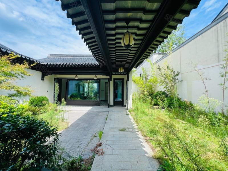 【10图】占地半亩,看山景,精装中式现房合院,东边套,临安绿城桃李春风