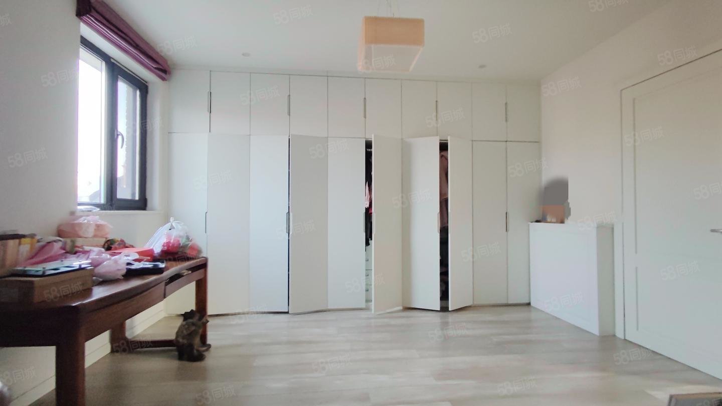 西山藝境6號院(別墅)4室1廳3衛(wèi)186.41㎡南北1200萬