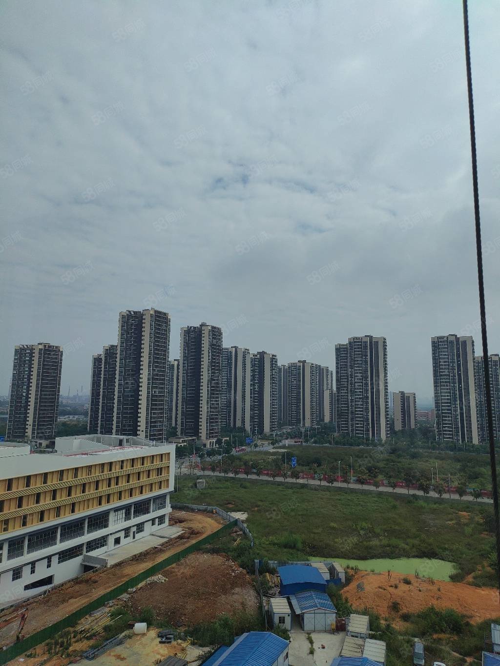 柳州万科城精装交付送车位送全屋家具家电柳州人都买得起的房