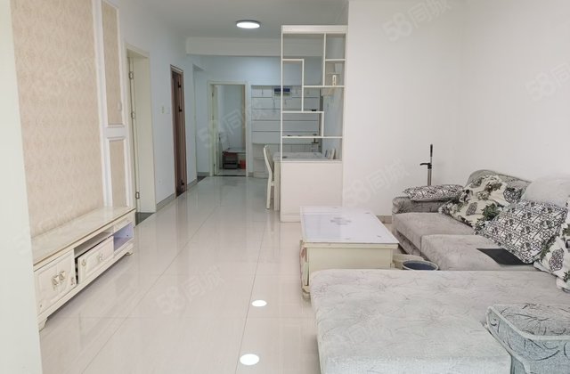 星美城市广场 三室107平 85万 带地下室 免大税