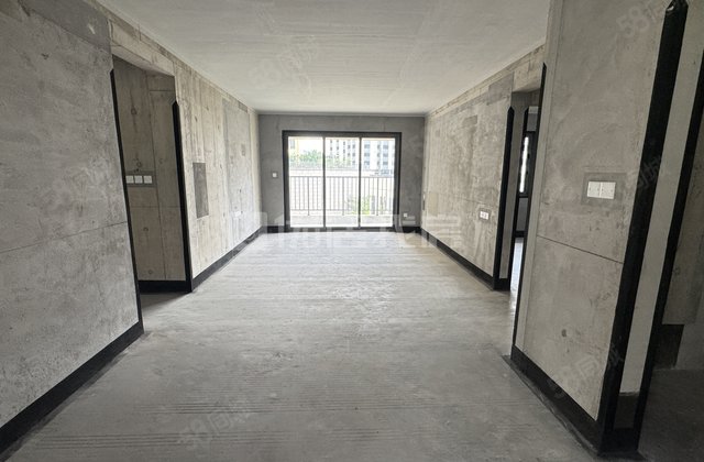 华润中央公园4室2厅128㎡118万二手房图片