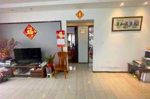 越秀岭南隽庭3室1厅91.39㎡140万二手房图片