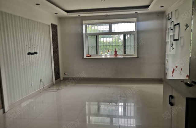 阳光 实验~颐馨园二期~电梯房 三室两卫~免大税~看房有钥匙